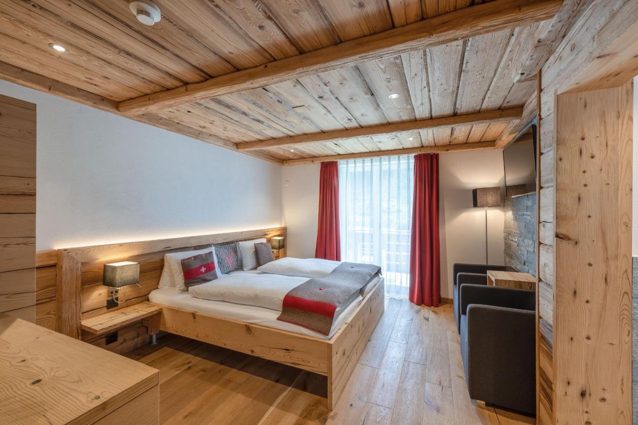 Hotel Crusch Alba Swiss Lodge Zernez Exteriör bild